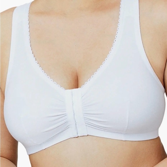 Glamorise Other - Glamorise Front-Close Cotton Blend T-Back Comfort Bra‎ Women's 42DDF White